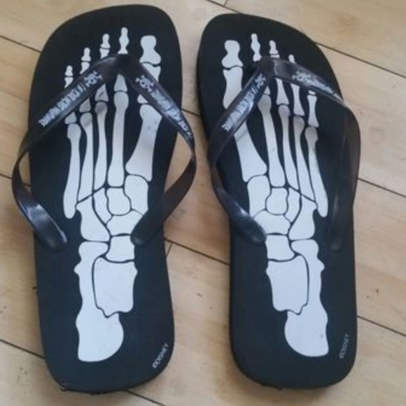 nightmare before christmas flip flops